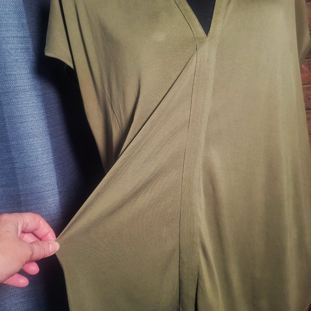 Lucky Brand Women's Cap Sleeve V-Neck Olive Green Blouse - Size XL - Picture 4 of 9